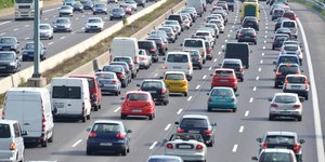 Κίνηση οχημάτων σε αυτοκινητόδρομο της Ευρώπης