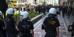 Πορεία οπαδών του ΠΑΟΚ στη Θεσσαλονίκη