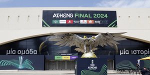 Η Opap Arena ενόψει του τελικού του Conference League ανάμεσα σε Ολυμπιακό και Φιορεντίνα