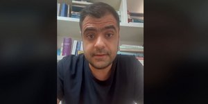 Με βίντεο στο TikTok απαντά ο Μαρινάκης για τη φέτα στον Στέφανο Κασσελάκη