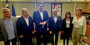 O Κυριάκος Πιερρακάκης