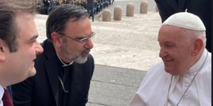 Συνάντηση Πιερρακάκη με τον πάπα Φραγκίσκο
