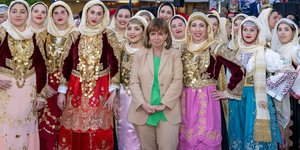 Η Σακελλαροπούλου στον εορτασμό στα Μέγαρα