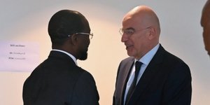 Με τον υπουργό Άμυνας της Μοζαμβίκης συναντήθηκε ο Ν. Δένδιας