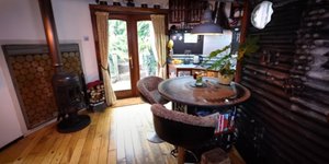 Ο Bob Campbell αγόρασε το σιλό για μόλις 1 λίρα στο eBay πριν το μετατρέψει σε σπίτι