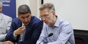 Ο Ακης Σκέρτσος με τον Λευτέρη Αυγενάκη