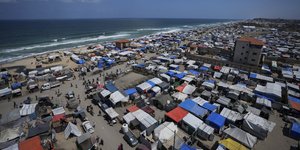 σκηνες πλαι στη θαλασσα 