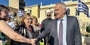 Κλιμάκιο της ΝΔ σε Κορινθία και Αργολίδα υπό τον υπουργό Επικρατείας Μάκη Βορίδη