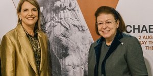 Κασσάνδρα Μαρινοπούλου, Λίνα Μενδώνη