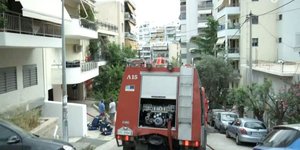 Φωτιά ξέσπασε το πρωί της Κυριακής σε διαμέρισμα σε πολυκατοικία στου Ζωγράφου