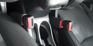 Απενεργοποιητής ζώνης ασφαλείας