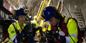 ®Ελληνικός Χρυσός - Εργαζόμενοι στο υπόγειο μεταλλείο Ολυμπιάδας