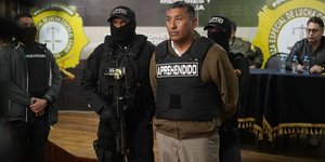 Συνελήφθη ο επικεφαλής των πεζοναυτών, Χουάν Αρνές Σαλβαδόρ