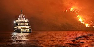 Θαλαμηγός Περσεφόνη