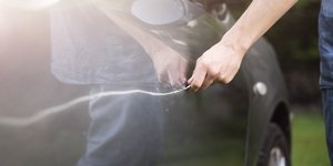 Γρατζουνιά αυτοκίνητο