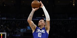 Ο Ντάνιελ Τάις