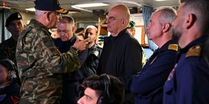 Ο Ν. Δένδιας στην άσκηση του Πολεμικού Ναυτικού «ΚΑΤΑΙΓΙΣ 24»