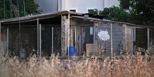 Το σπίτι όπου βρέθηκε δολοφονημένος ο 40χρονος Πακιστανός