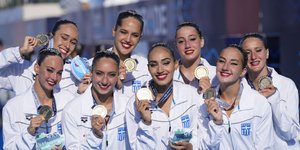 Η Εθνική συγχρονισμένης κολύμβησης με το χρυσό μετάλλιο