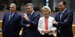 Χωρίς οριστική συμφωνία για τα κορυφαία αξιώματα η σύνοδος κορυφής της ΕΕ