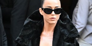 Η Κέιτι Πέρι στο σόου του Balenciaga 