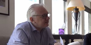 Ο Τζούλιαν Ασάνζ