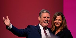 Βικτόρια Στάρμερ: Θα έχει η επόμενη πρώτη κυρία της Βρετανίας στιλ αλά Κέιτ Μίντλετον; 