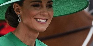 H Κέιτ Μίντλετον σκέφτεται να κάνει εμφάνιση - έκπληξη στο μπαλκόνι στο Trooping the Colour