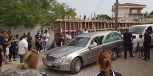 Κηδεία 11χρονης στον Πύργο