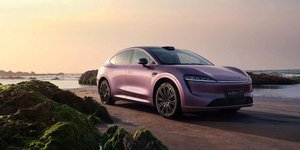 Luxeed R7