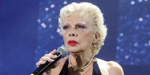 Έφυγε από τη ζωή η τραγουδίστρια Μαριαλένα Οικονομίδου