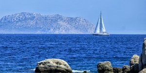 Μελτέμια και άνοδος της θερμοκρασία μέχρι τις αρχές της επόμενης εβδομάδας