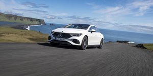 Mercedes EQE