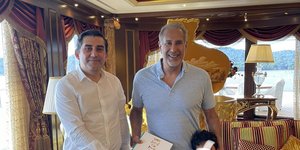 Μέσα στο πλωτό παλάτι του Σεϊχη του Κατάρ