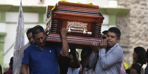 Συνολικά 37 υποψήφιοι σε τοπικές εκλογές έχουν δολοφονηθεί στο Μεξικό