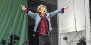 Μικ Τζάγκερ στη σκηνη