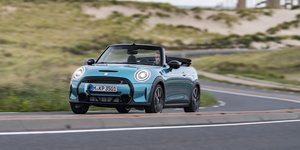 MINI Cooper Cabrio
