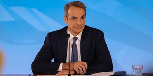 Ο Κυριάκος Μητσοτάκης κατά τη διακαναλική συνέντευξη