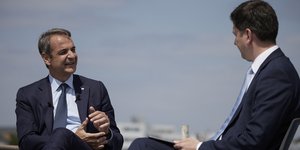 Συνέντευξη του πρωθυπουργού στην ΕΡΤ από τη Λοριάν της Γαλλίας