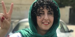 Η Ιρανή, Ναργκίς Μοχαμαντί