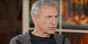 Γιώργος Νταλάρας