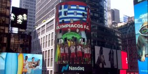 Στην Times Square ο θρίαμβος του Ολυμπιακού στο Conference League