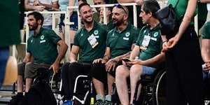 Αποθεώθηκε στο ΟΑΚΑ η ομάδα μπάσκετ με αμαξίδιο του Παναθηναϊκού