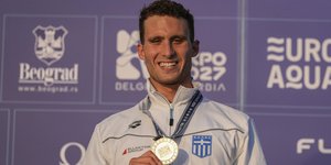 Η απονομή του πρωταθλητή Ευρώπης Απόστολου Παπαστάμου