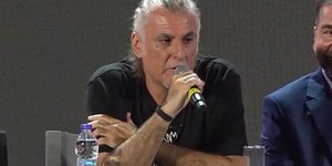 Ο Φίλιππος Πλιάτσικας μιλάει για τον Βασίλη Καρρά 