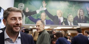 Συνεδρίαση του Πολιτικού Συμβουλίο του ΠΑΣΟΚ -ΚΙΝΑΛ