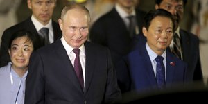 Ο Βλαντίμιρ Πούτιν στο Βιετνάμ