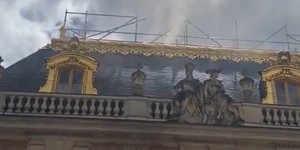 Γαλλία: Εκκενώθηκε λόγω πυρκαγιάς το Ανάκτορο των Βερσαλλιών	
