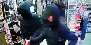 Ληστεία σε μίνι μάρκετ