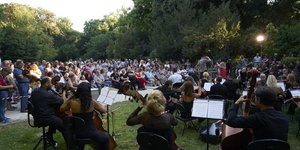 Συμφωνική Δήμου Αθηναίων στον Εθνικό Κήπο